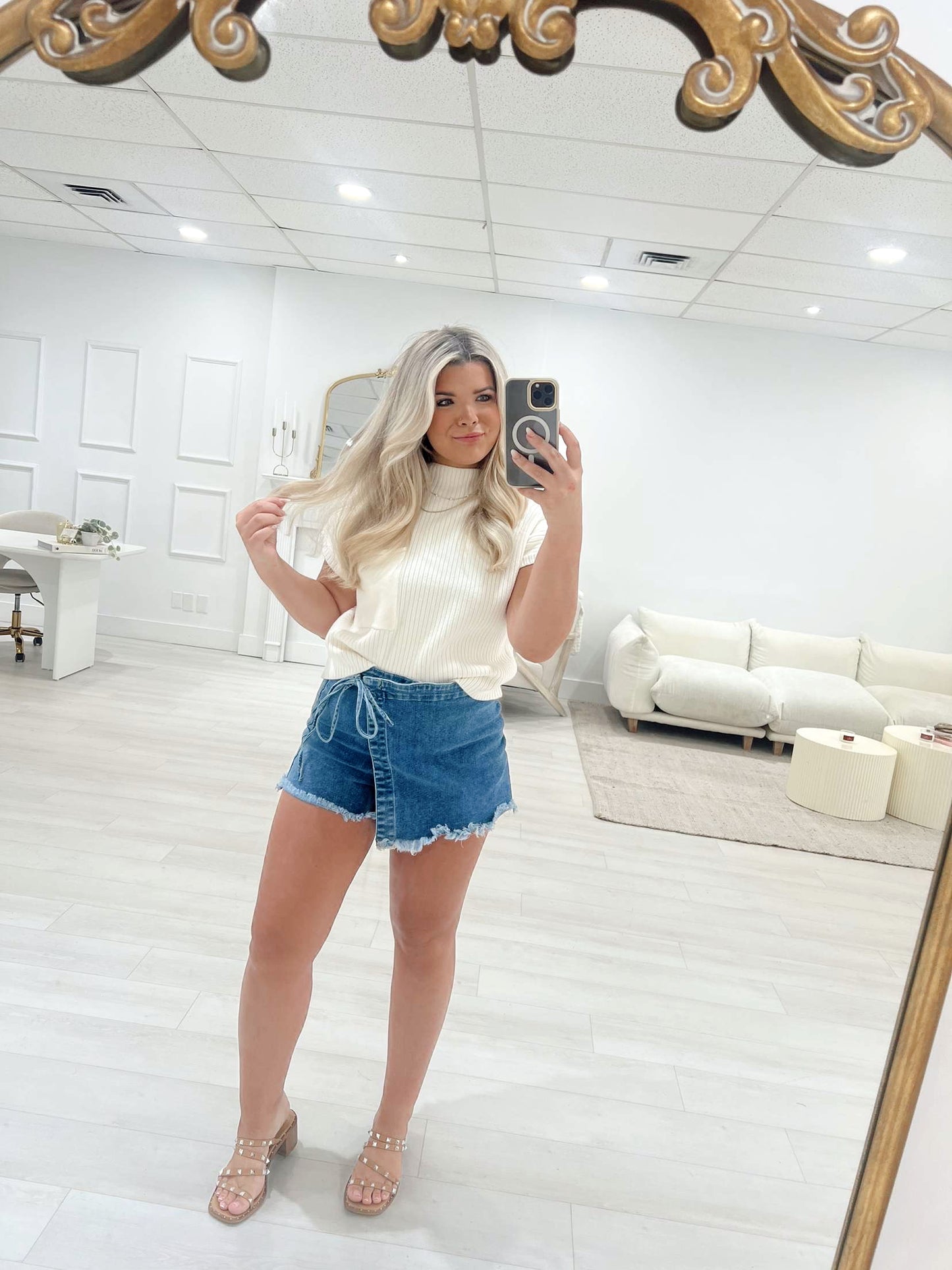 Cream Short Sleeve Sweater Top