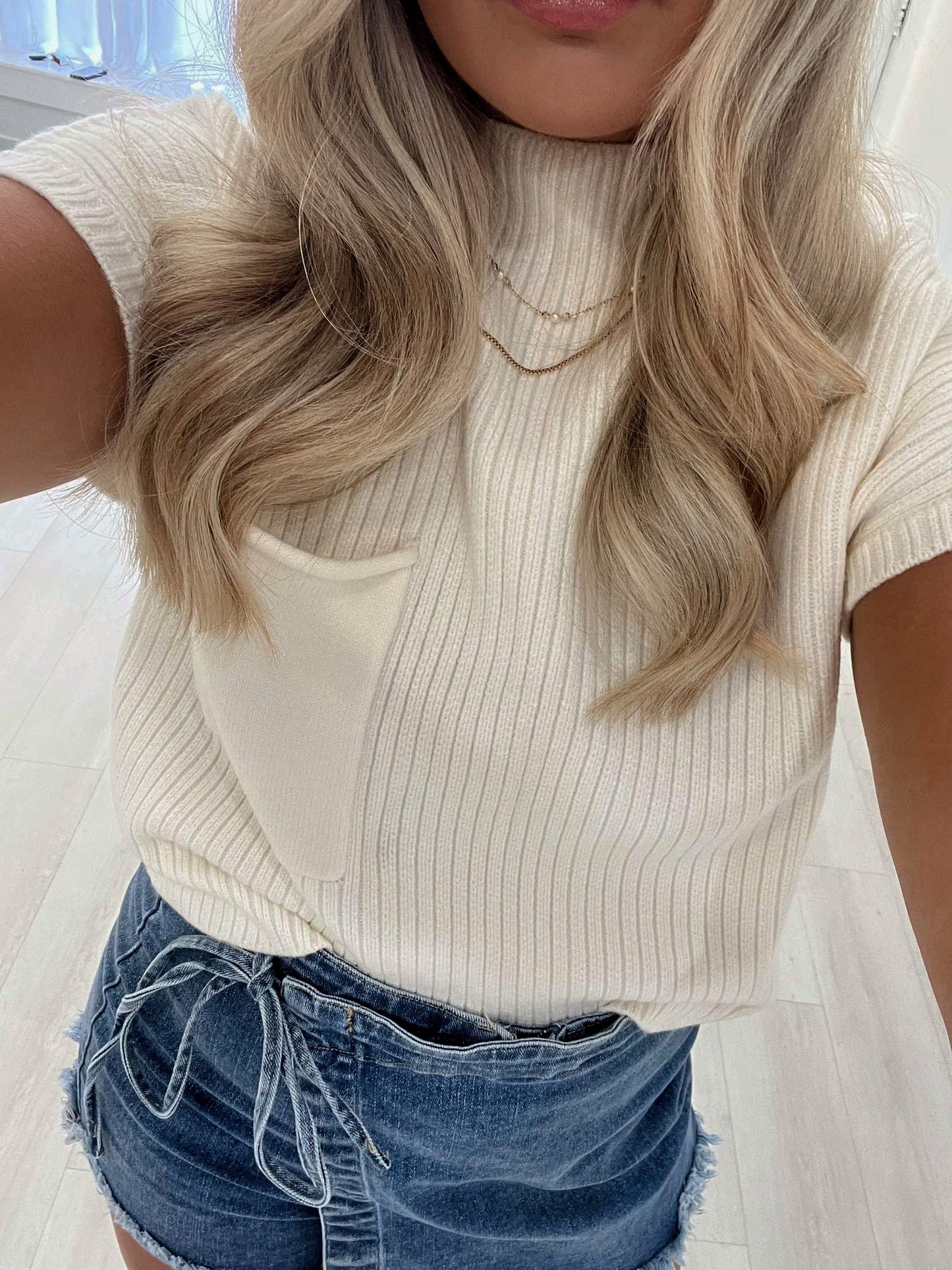 Cream Short Sleeve Sweater Top