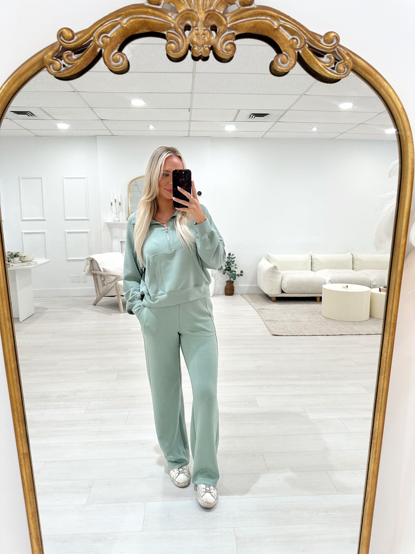 Sage Sweatpants Set