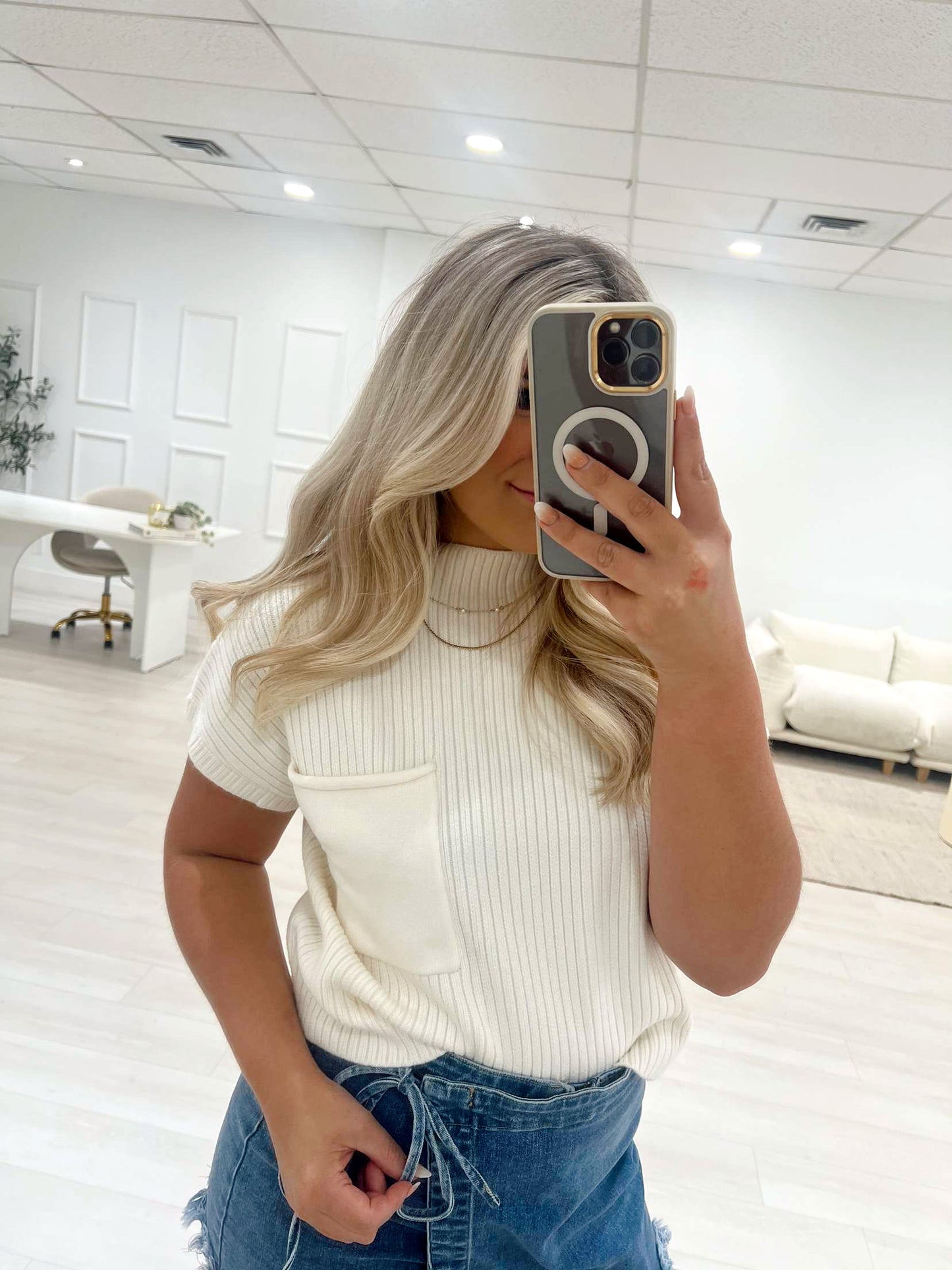Cream Short Sleeve Sweater Top