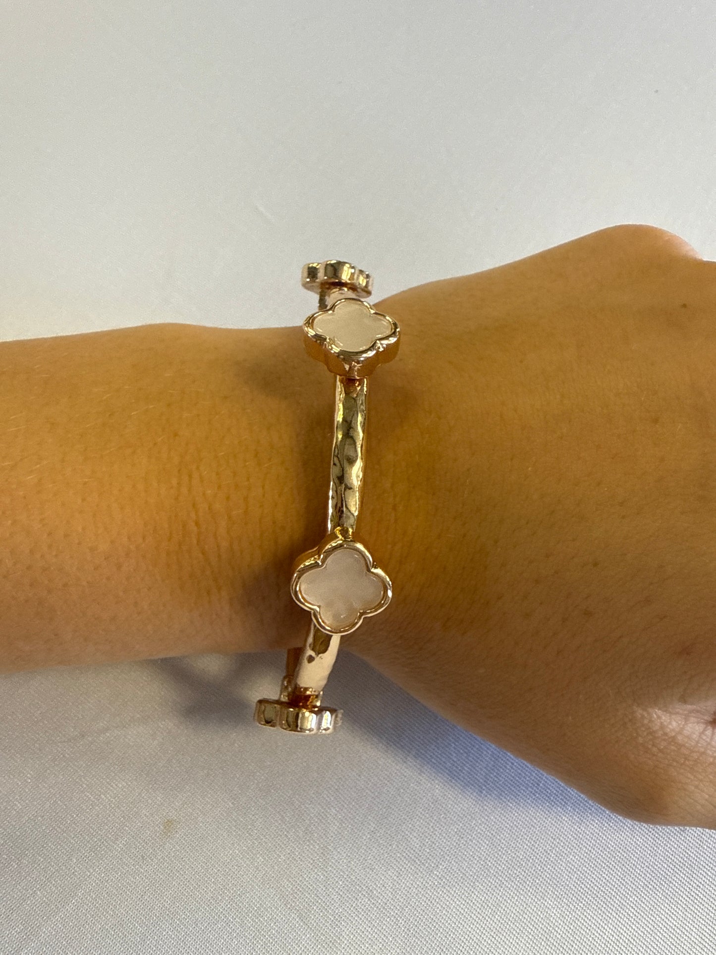 Gold Stretch Bracelet with White Stone