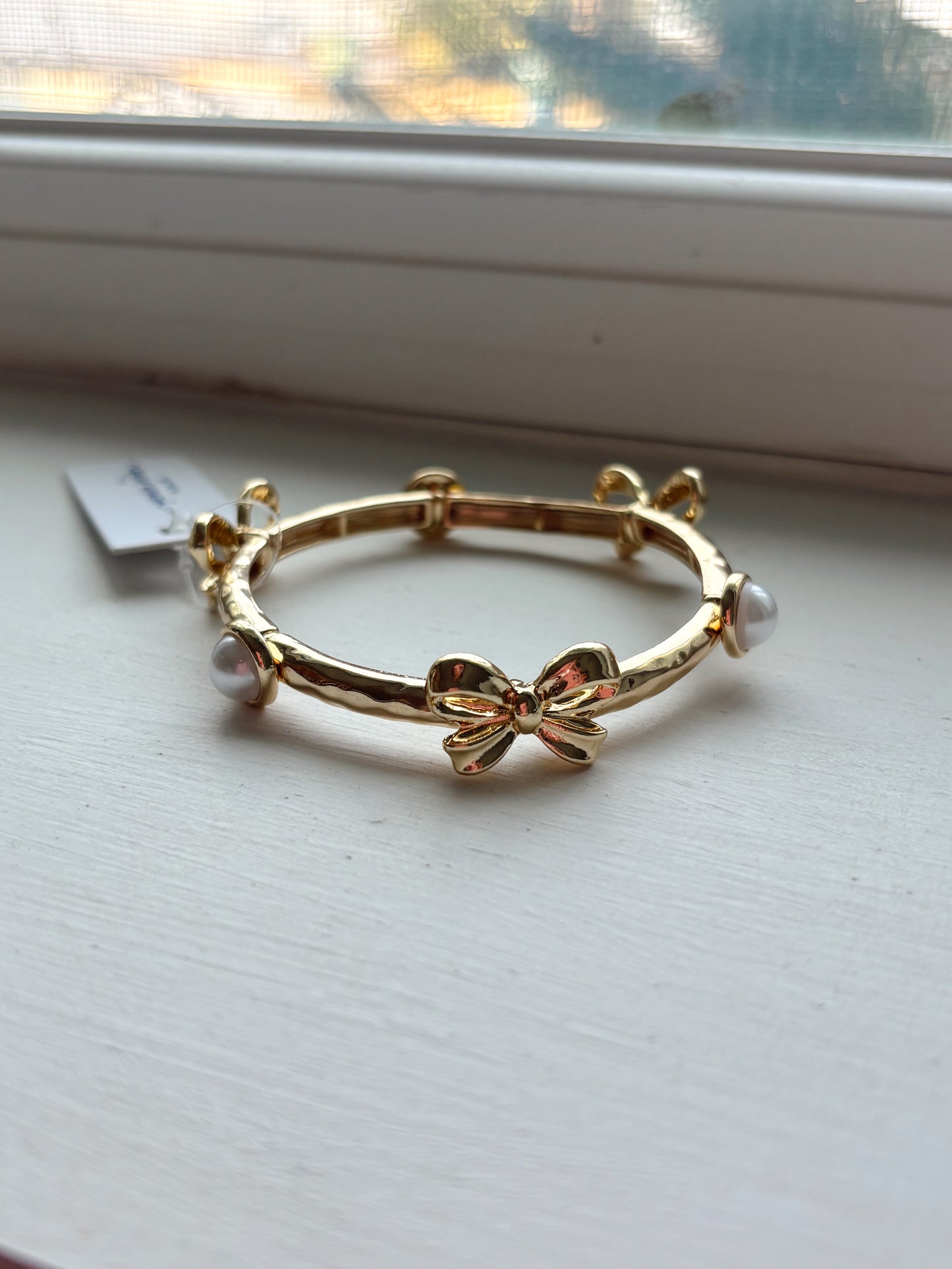 Gold Bow Stretch Bracelet with Oval Pearl Accents