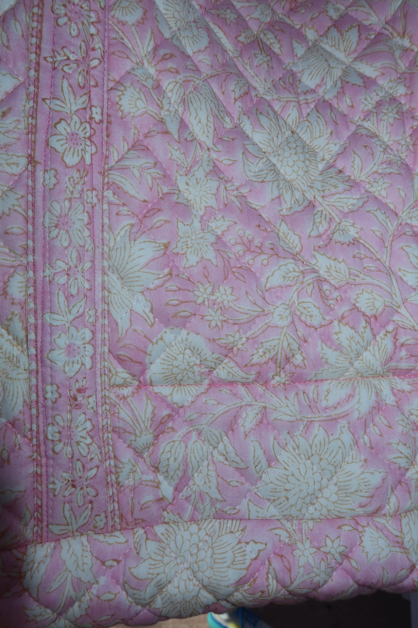 The Ari Tote - Pink/White