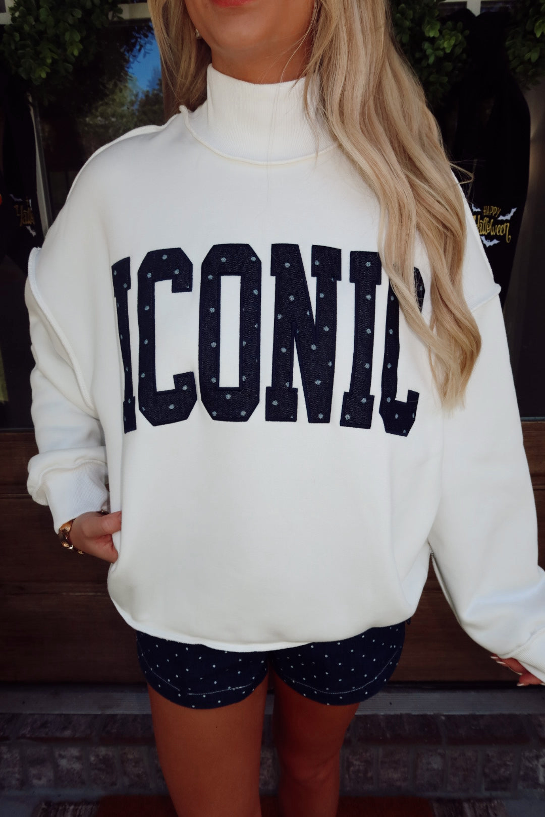 ICONIC Mockneck