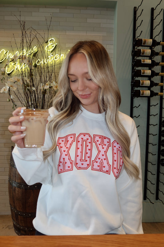 XOXO Crewneck Pullover