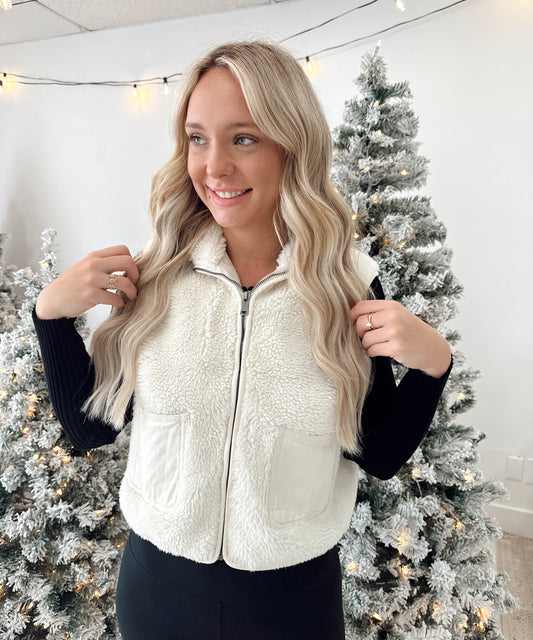 Vanilla Sherpa Vest