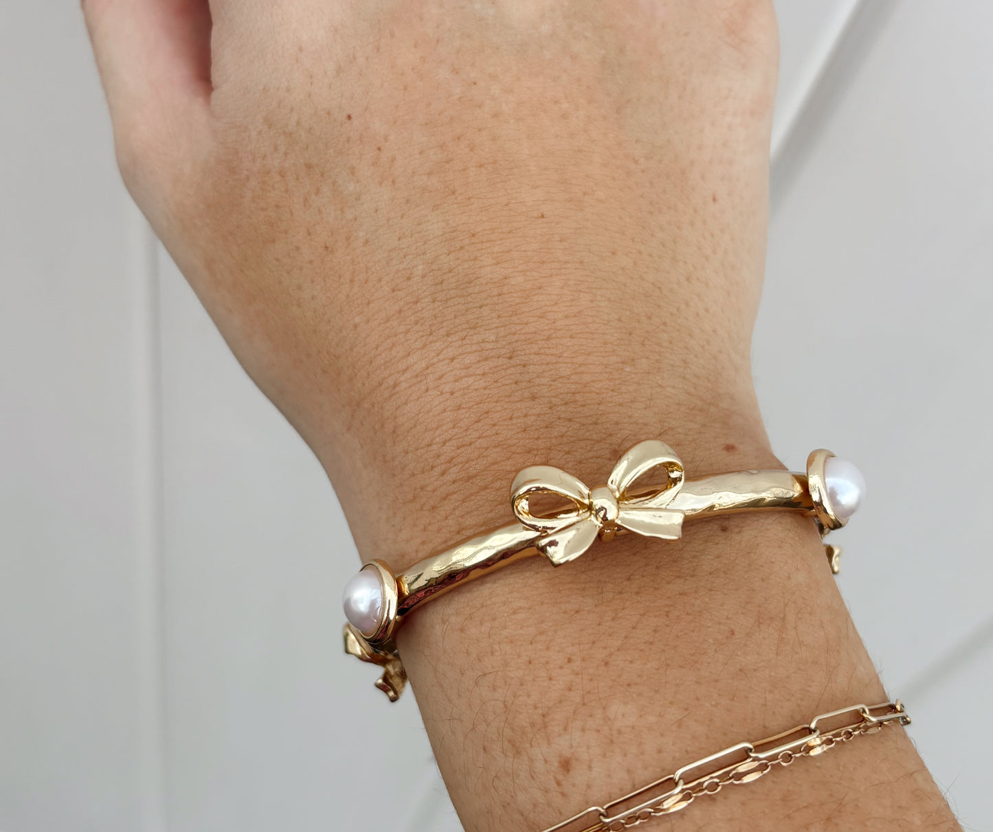 Gold Bow Stretch Bracelet with Oval Pearl Accents